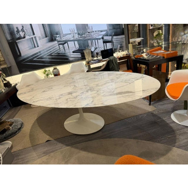 Vintage Oval Table by Eero Saarinen, 2010 For Sale - Image 10 of 12