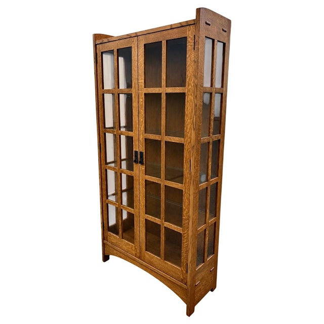 Mission Late 20th Century Gustav Stickley Mission Oak Arts and Crafts Illuminated Book Case Display Cabinet For Sale - Image 3 of 7