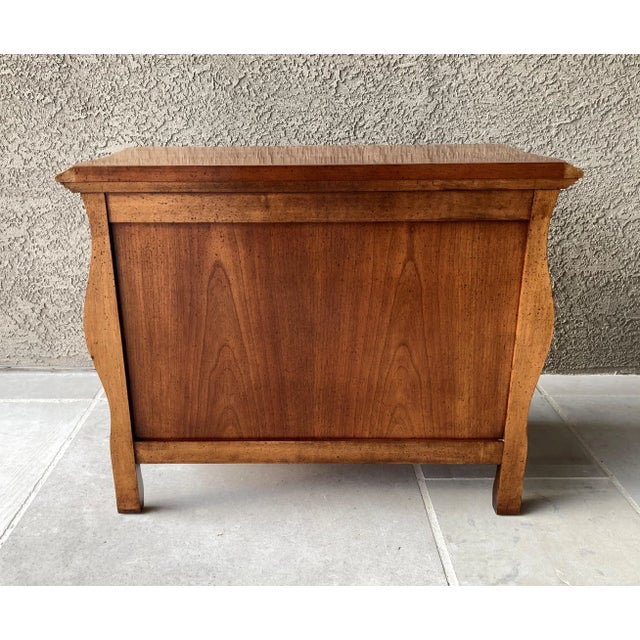 Brandt Circa 1970 Diminutive French Provincial Louis XV-Style 3-Drawer Commode - Barony Collection by Brandt Furniture For Sale - Image 4 of 13