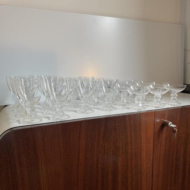 Crystal Yale Champagne, Red Wine and White Wine Glasses from Val Saint Lambert, 1970s, Set of 27 For Sale - Image 3 of 14