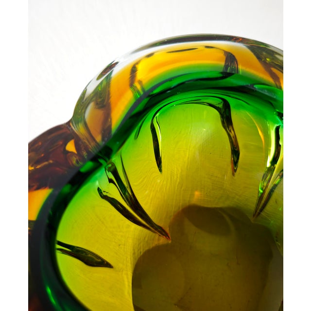 Vintage Italian Sommerso Murano Glass Bowl, 1960s For Sale - Image 4 of 16