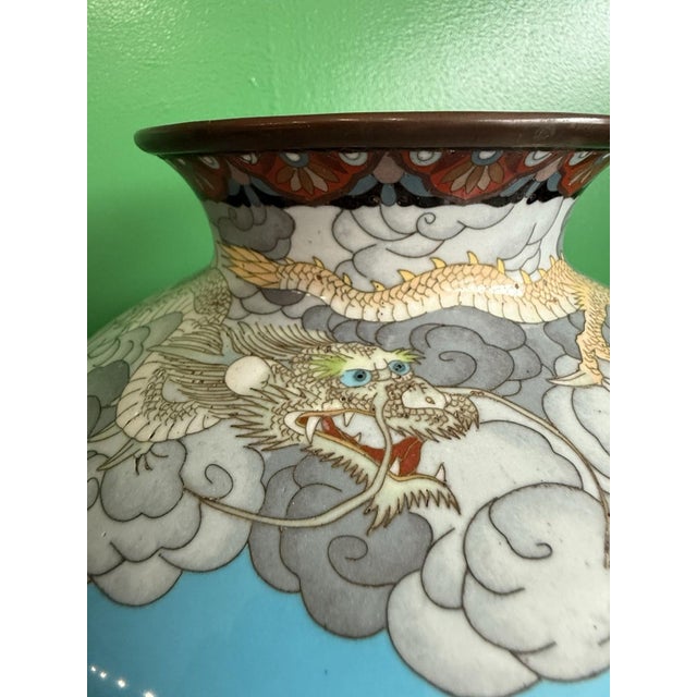 Large Japanese Cloisonne Enamel Lidded Vase Dragons Peonies Butterflies Goto For Sale - Image 12 of 18
