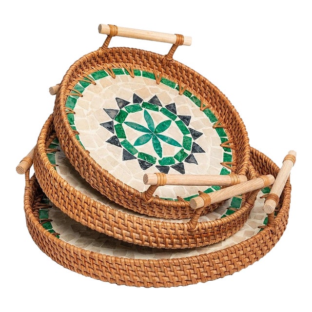 Set of Three Geometric Flower Pattern Rattan Mother-of-Pearl Round Trays With Handles For Sale