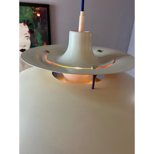 Blue PH5 White Hanging Lamp by Poul Henningsen for Louis Poulsen For Sale - Image 8 of 11