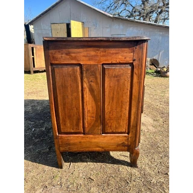 18th Century French Provincial Louis XV Solid Walnut Chest of Drawer / Commodes For Sale - Image 10 of 15
