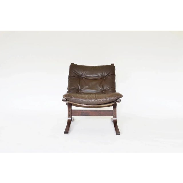 This Siesta Chair is designed by Ingmar Relling and produced by the Norwegian company Westnofa. The chair is in very good...