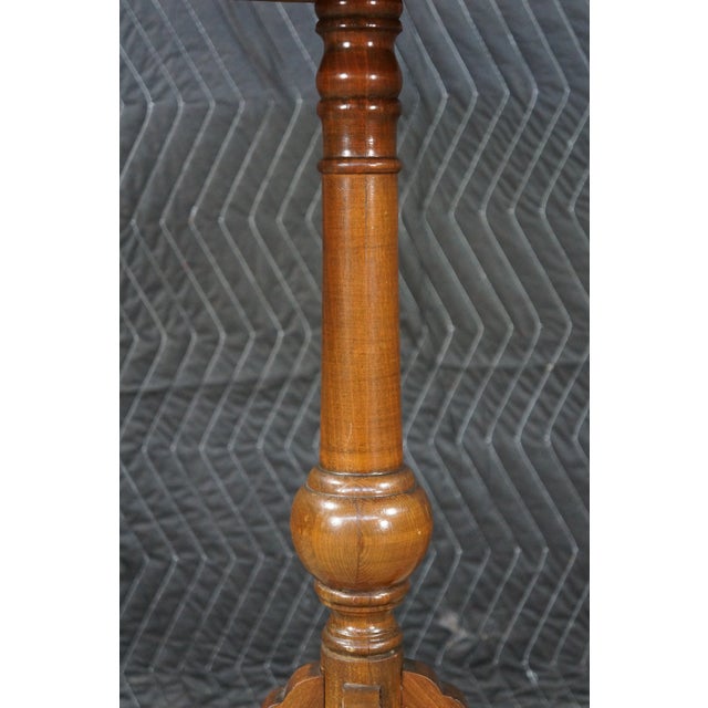 Vintage Georgian Style Round Mahogany Piecrust Pedestal Table Sculpture Stand For Sale - Image 9 of 18