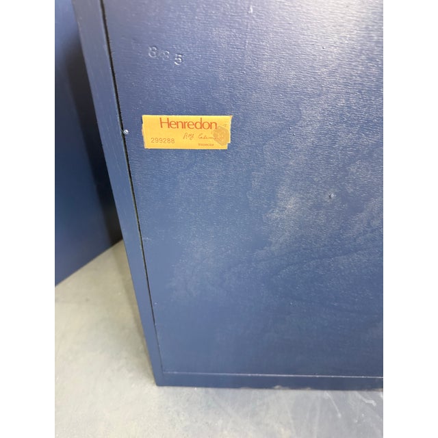 Henredon 1960s Henredon Campaign Nightstands / Bachelor Chests – Refinished in Sherwin-Williams Naval, Pair For Sale - Image 4 of 12