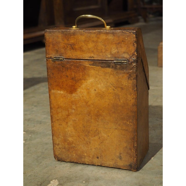 18th Century French Embossed Leather Letter Box, “Coffret a Courrier” For Sale - Image 9 of 17