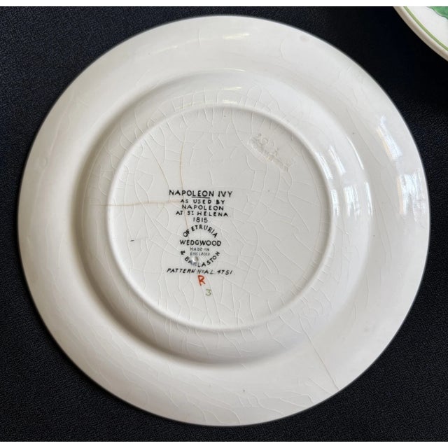 White 1940s Napoleon Ivy Wedgwood Plates - Set of 5 For Sale - Image 8 of 8