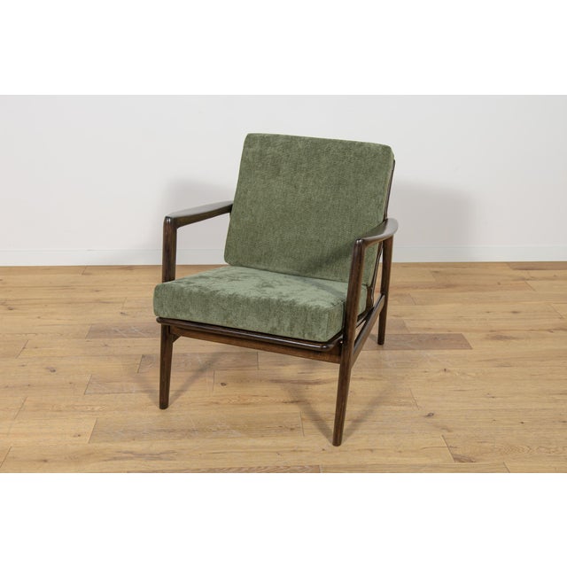 Model 300-139 Armchair from Swarzędz Furniture Factory, 1960s For Sale - Image 18 of 18