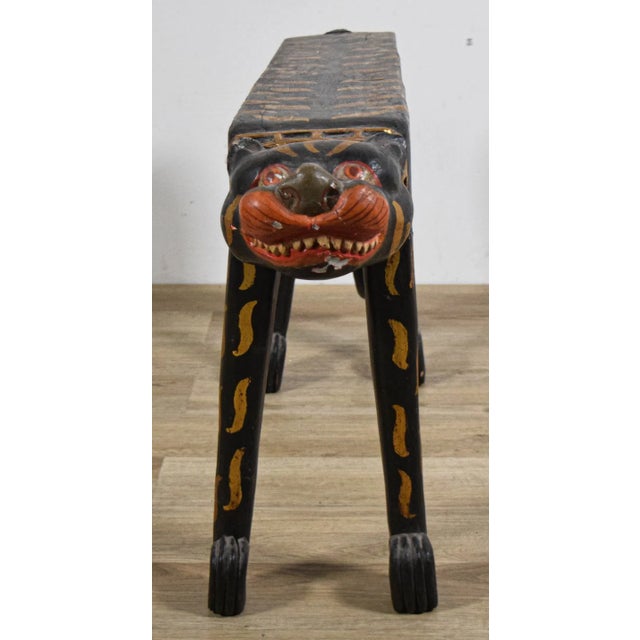 Mid-20th Century Hand-Carved Folk Art Cat Form Sculptural Bench For Sale In Philadelphia - Image 6 of 10