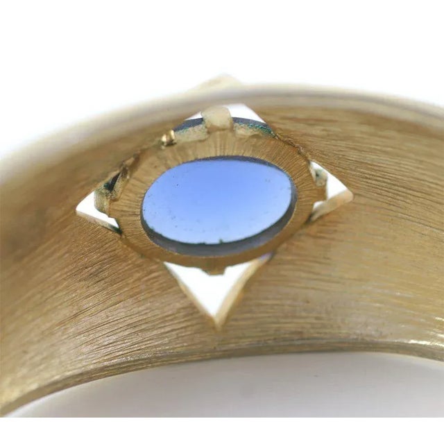 1960s 1960s Trifari "Gold" Bracelet With Oval Cabochon For Sale - Image 5 of 10