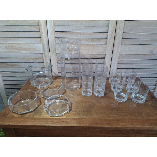 Vintage French Beverage Set in Glass from Luminarc, 1970s, Set of 17 For Sale - Image 9 of 9
