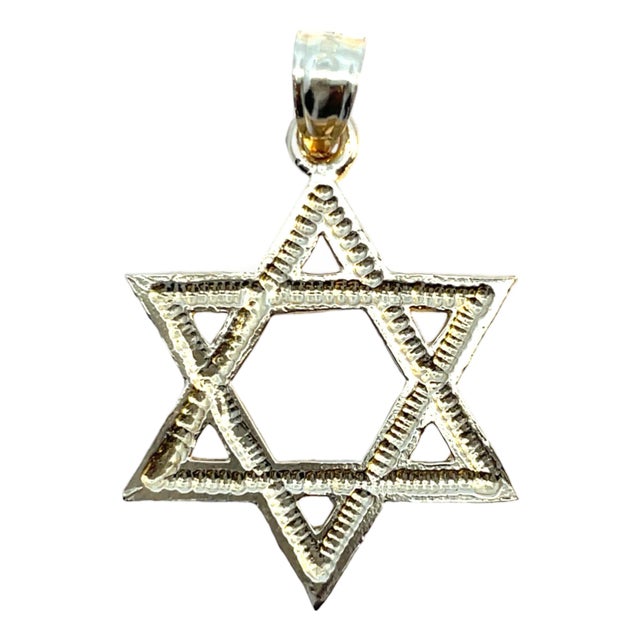 14k Yellow Gold Star of David Charm Pendant For Sale