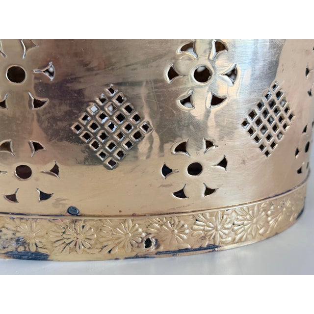 Metal Mottahedeh Dutch-Style Pierced Brass Jardinière Oval Planter For Sale - Image 7 of 11