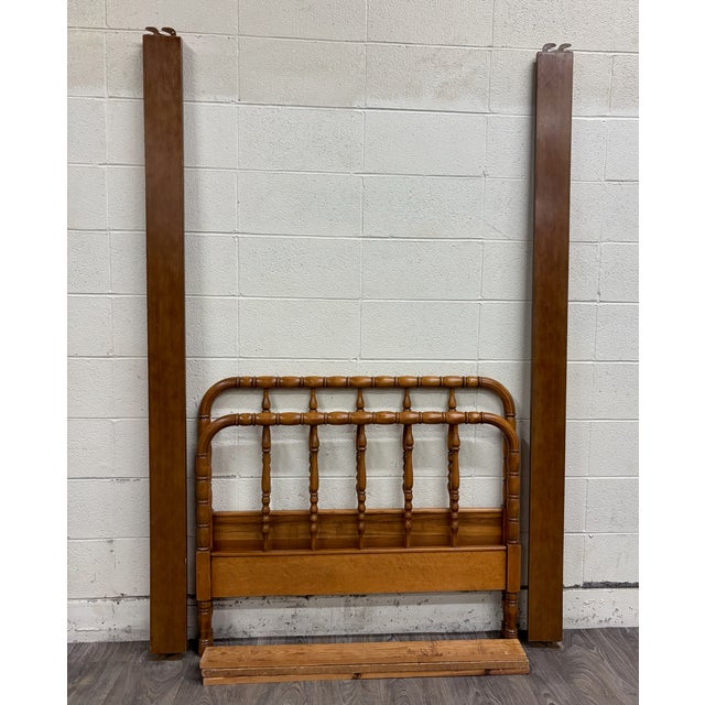 This is an absolutely stunning vintage wood twin sized Jenny Lind bed or spool spindle bed. Wood appears to be birdseye...