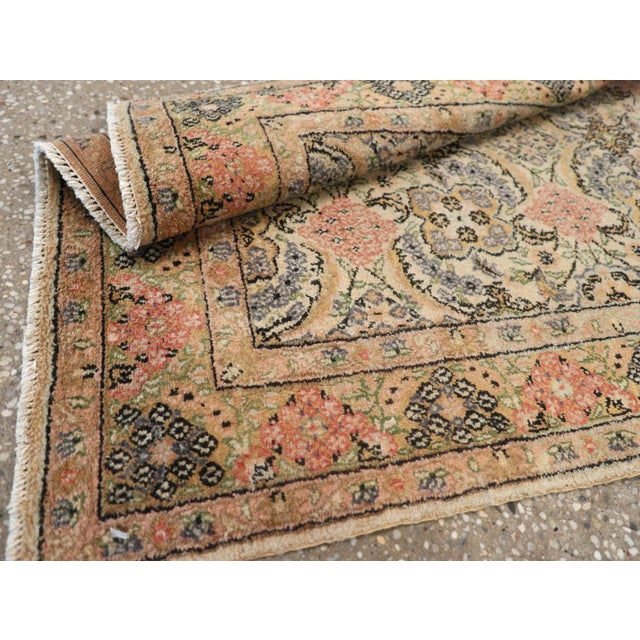 Ivory Galerie Shabab Collection Early 20th Century Turkish Sivas Rug For Sale - Image 8 of 8