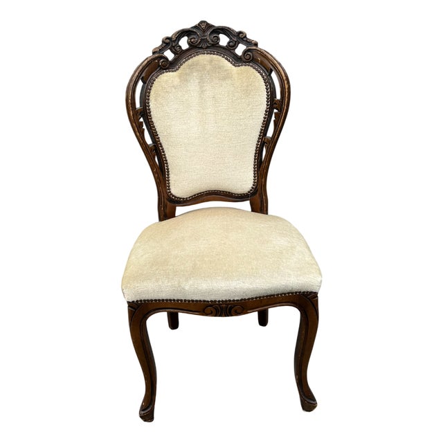 Victorian Antique Renaissance Revival Chair For Sale