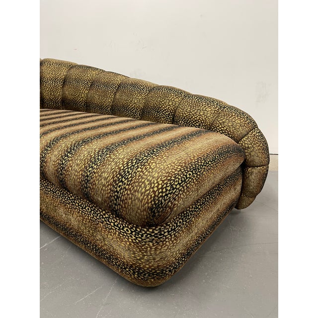 Brown Vintage Vladimir Kagan Styled Post Modern Scallop Chaise Lounge For Sale - Image 8 of 10