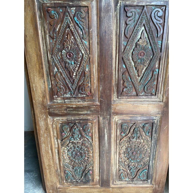 Mid-Century Modern Vintage Floral Carved Barn Door – Reclaimed Wood Rustic Pantry & Sliding Door 84x36 For Sale - Image 3 of 6
