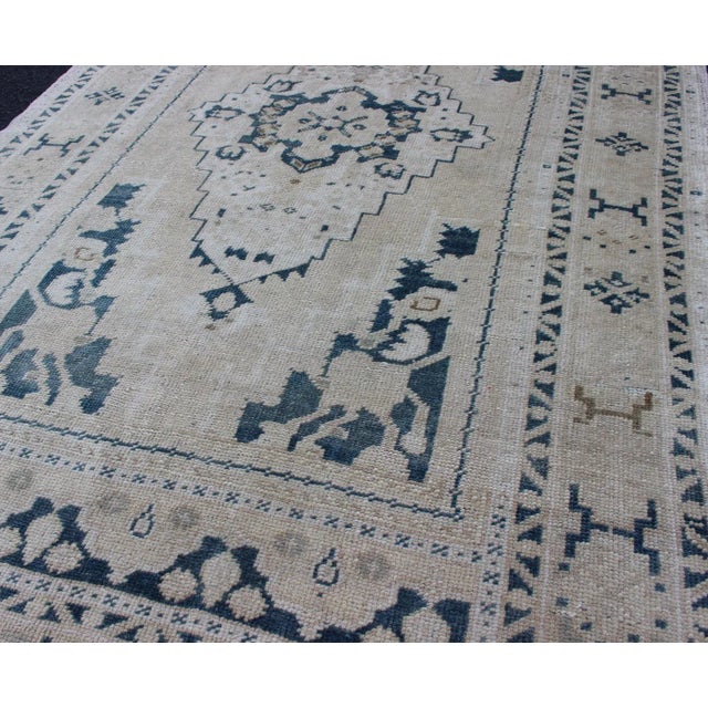 Vintage Hand Knotted Turkish Oushak Rug With Central Medallion in Blue and Cream For Sale - Image 9 of 12