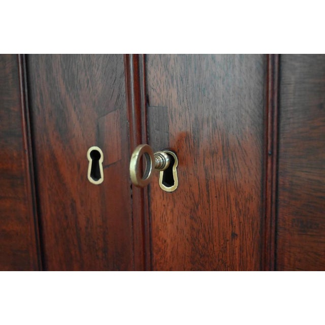 Mahogany Bookcase Cabinet, England, 1900s For Sale - Image 14 of 18