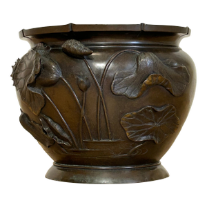 Large c.1900 Meiji Period Antique Japanese Bronze Vase