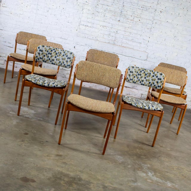 Mid-Century Modern Mid to Late 20th Century Scandinavian Modern Dining Chairs Teak Model 49 by Erik Buch for o.d. Mobler Under Domus Danica Set of 8 For Sale - Image 3 of 18