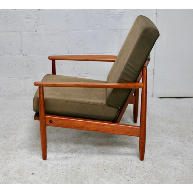 Vintage Scandinavian Lounge Chair, 1960 For Sale - Image 17 of 18