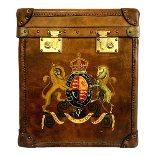 Edwardian Leather Luggage With British Royal Arms For Sale