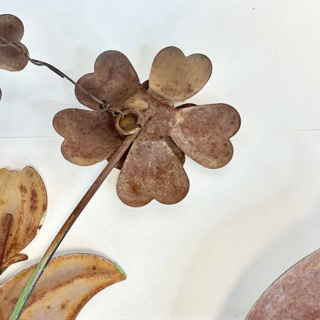 1970s Italian Boho Chic Tole Potted Flora With Tulips & Pansies, Sculptural Wall Object. For Sale - Image 11 of 12