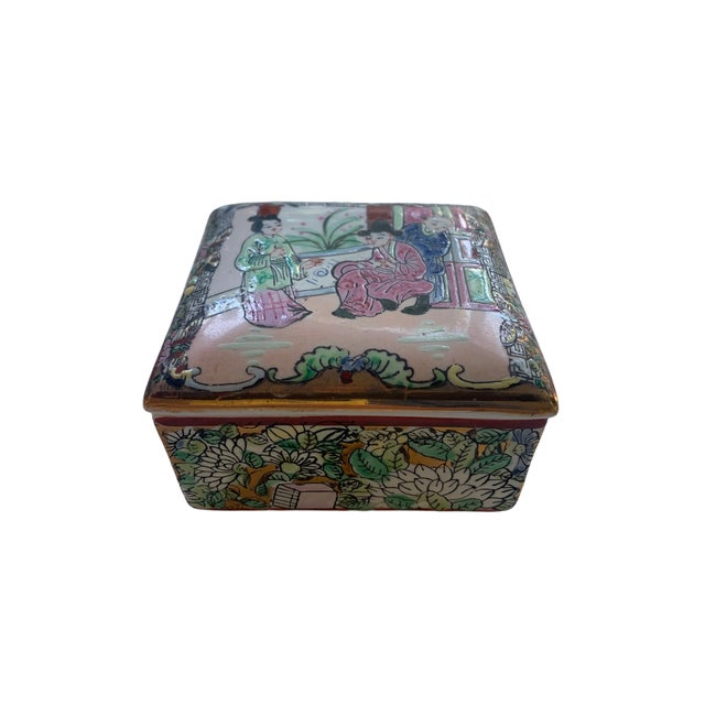 Famille Rose Trinket Box For Sale - Image 10 of 10