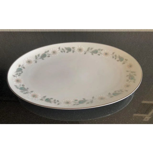 Mid-Century Modern 1960s Noritake Wellesley Modern Floral Serving Dish with Platinum Trim 6214 For Sale - Image 3 of 5