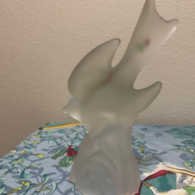 Glass Vintage Le Smith Frosted Satin Glass Bird in Flight Dove Figurine Hand Painted Roses For Sale - Image 7 of 11