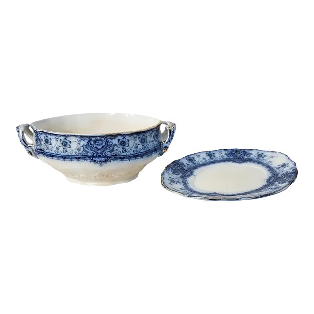 1906-1912 Sampson Hancock & Sons Welbeck Tureen and Underplate Set For Sale