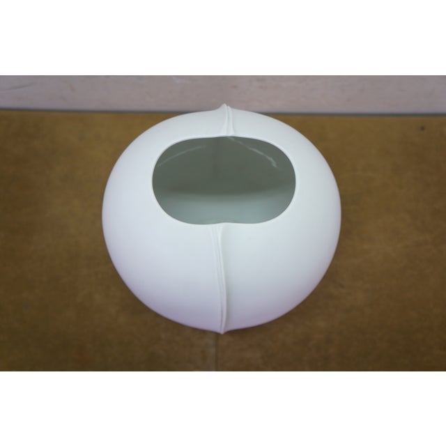 1980s German Hutschenreuther White Bisque Porcelain Bulbous Vase Urn 10" For Sale - Image 12 of 13