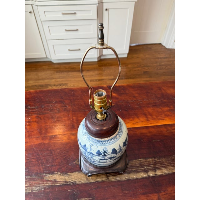 Early 20th Century Antique Blue and White Porcelain Chinese Ginger Jar Lamp For Sale - Image 5 of 10