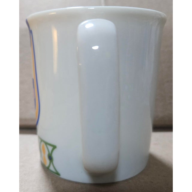 This is pre-owned but in good condition with some cosmetic blemishes such as some light scratches and some skuffs on the...