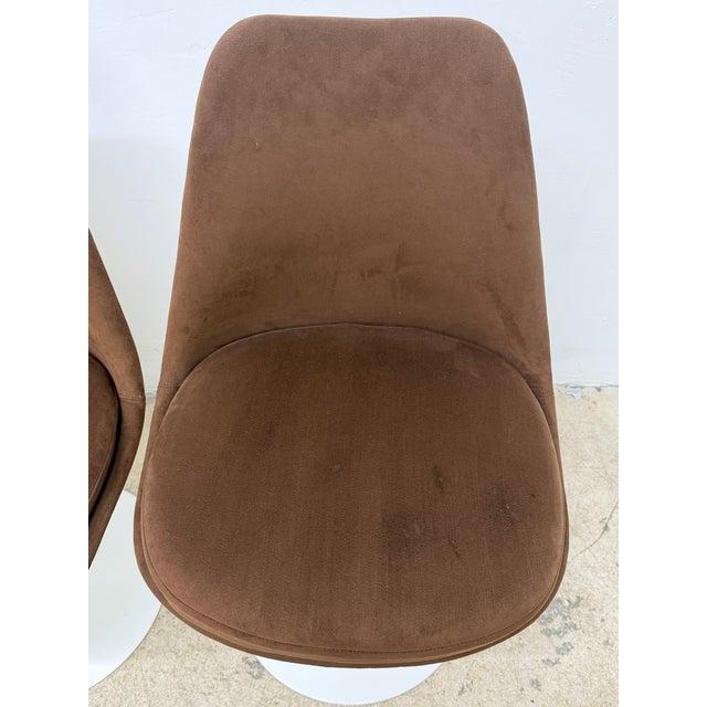 Eero Saarinen Fully Upholstered Tulip Side Chairs for Knoll - Set of Four For Sale - Image 13 of 17