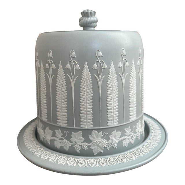 Antique James Dudson Jasperware Cheese Dome With Underplate – Mint Jasperware Relief Stoneware Cloché For Sale