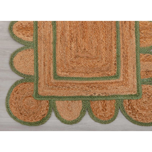 Olive Green Jute Scallop Handmade Bohomian Runner Rug 2.5x6 Ft. For Sale - Image 4 of 12