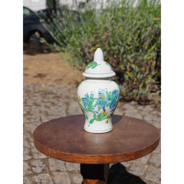 1970s Chinese Ginger Jar With Floral and Parrot Decoration For Sale - Image 11 of 11