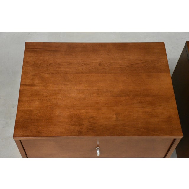 Brown 1950s Refinished Paul McCobb Planner Group Maple Nightstands - A Pair For Sale - Image 8 of 11