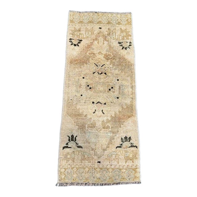 Turkish Yastik Rug 1'4" x 3'2" For Sale