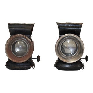 Mini Railroad Handheld Lantern Pair For Sale