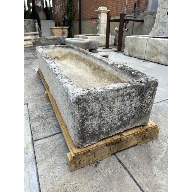 A Long Rectangular Limestone Field Trough From Burgundy, France, 19th Century For Sale - Image 9 of 16
