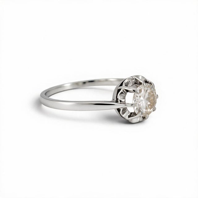 Antique Art Deco 18k Gold Solitaire Ring — 0.70ct Old-Cut Diamond | Circa 1920, Size 8 For Sale - Image 4 of 5