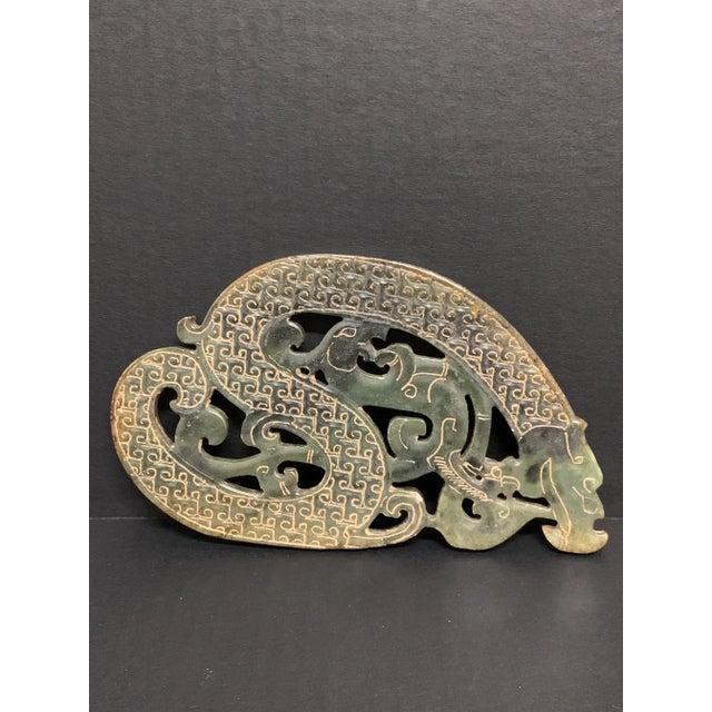 Vintage Chinese Art Carved Archaic Style Design Jade Dragon Plaque Sculpture For Sale In New York - Image 6 of 8