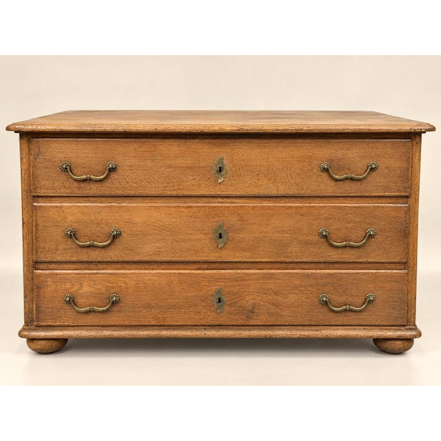 Antique Chest of Drawers in Oak, 1700s For Sale - Image 9 of 9